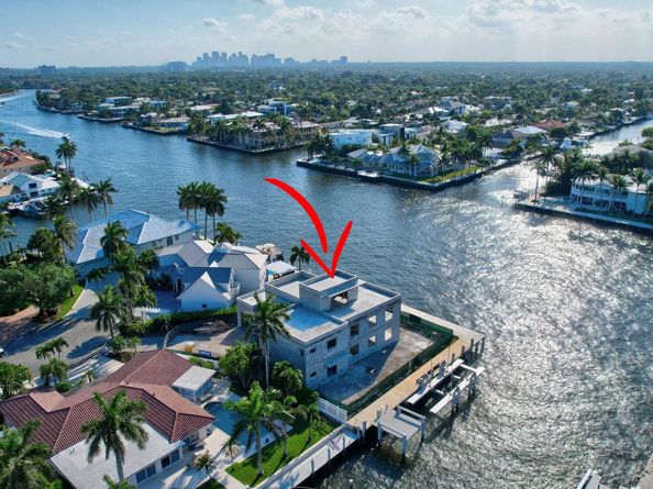 3025 NE 25th St, Fort Lauderdale FL 33305