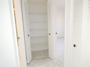4700 Lucerne Lakes Boulevard 407, Lake Worth FL 33467