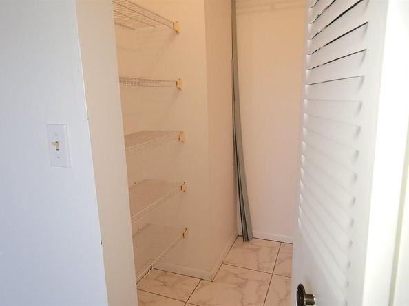 4700 Lucerne Lakes Boulevard 407, Lake Worth FL 33467