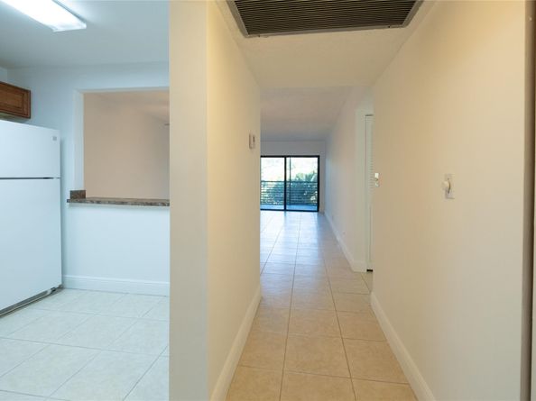 9233 SW 8 Street 222, Boca Raton FL 33428