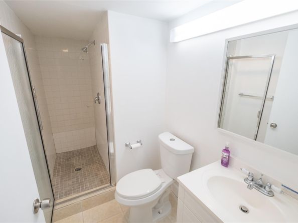 9233 SW 8 Street 222, Boca Raton FL 33428