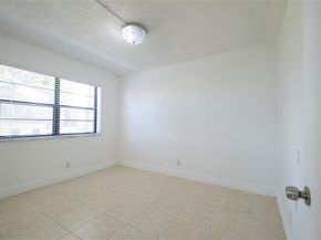 9233 SW 8 Street 222, Boca Raton FL 33428