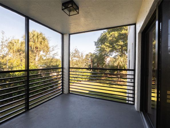 9233 SW 8 Street 222, Boca Raton FL 33428
