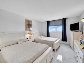 1401 S Ocean Dr 701, Hollywood FL 33019