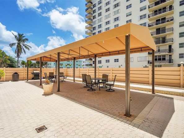 1401 S Ocean Dr 701, Hollywood FL 33019