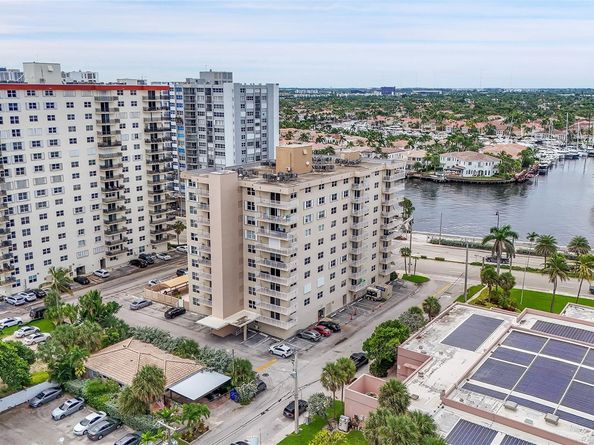 1401 S Ocean Dr 701, Hollywood FL 33019