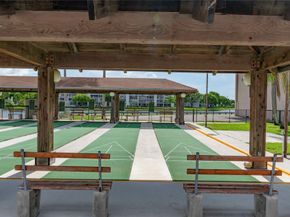 12950 SW 7th Ct 210A, Pembroke Pines FL 33027