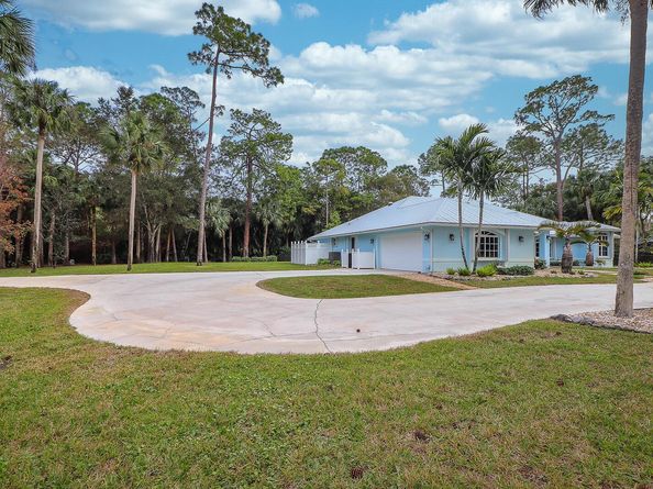 15386 83rd Way N, Palm Beach Gardens FL 33418