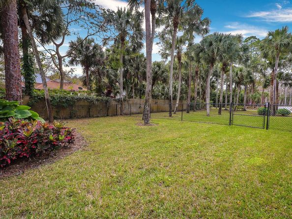 15386 83rd Way N, Palm Beach Gardens FL 33418