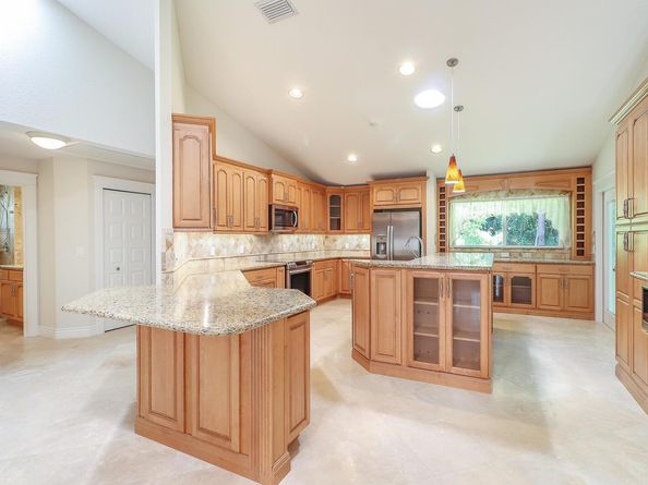 15386 83rd Way N, Palm Beach Gardens FL 33418