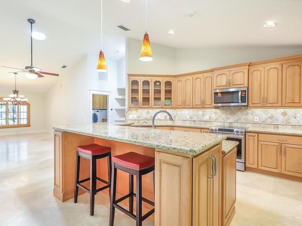 15386 83rd Way N, Palm Beach Gardens FL 33418