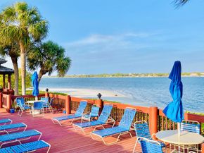 106 Half Moon Circle B1, Hypoluxo FL 33462