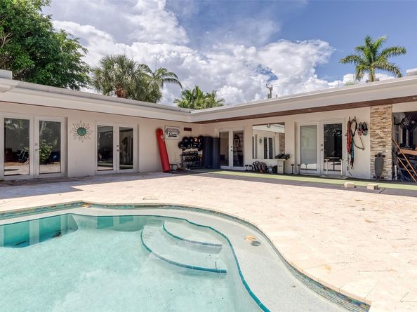 2642 Barbara Dr, Fort Lauderdale FL 33316