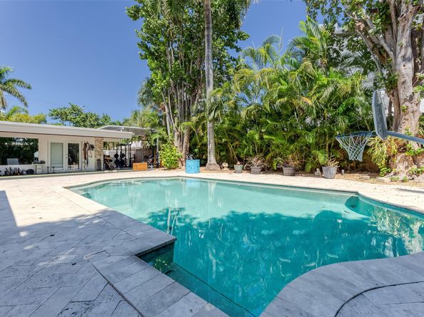 2642 Barbara Dr, Fort Lauderdale FL 33316
