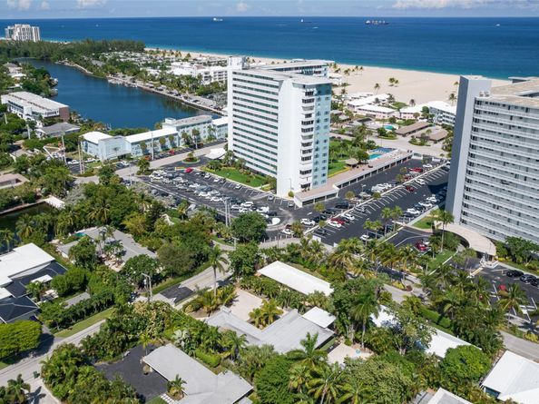 2642 Barbara Dr, Fort Lauderdale FL 33316