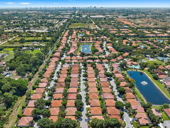 3120 Contego Lane, Riviera Beach FL 33418
