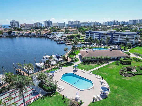 921 Spanish Circle 232 E, Delray Beach FL 33483