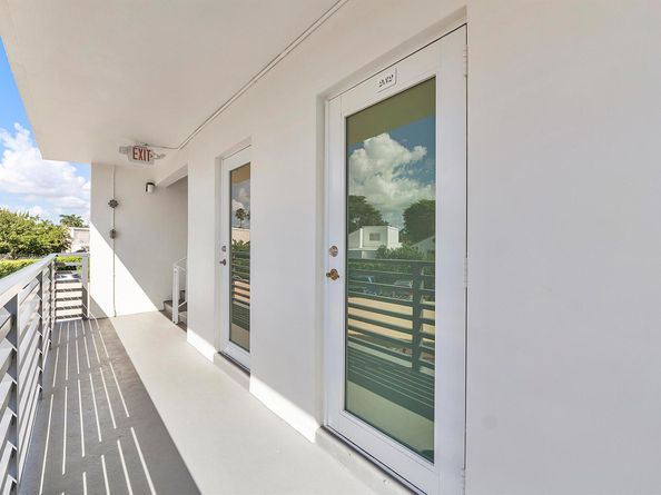 921 Spanish Circle 232 E, Delray Beach FL 33483