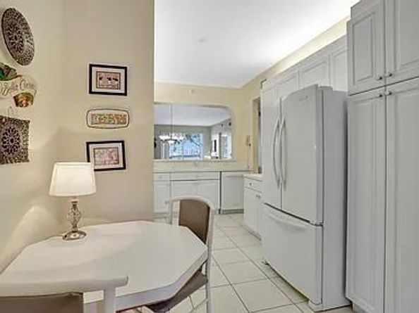 7611 Southampton Ter 211, Tamarac FL 33321