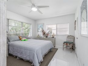 811 S Hollybrook Dr 301, Pembroke Pines FL 33025