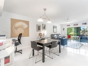 811 S Hollybrook Dr 301, Pembroke Pines FL 33025