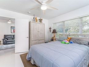 811 S Hollybrook Dr 301, Pembroke Pines FL 33025