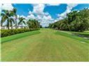 811 S Hollybrook Dr 301, Pembroke Pines FL 33025