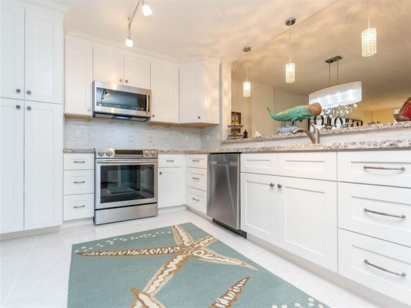 1147 Hillsboro Mile 209, Hillsboro Beach FL 33062