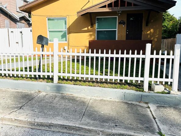 833 Briggs Street Street, West Palm Beach FL 33405