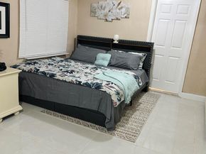 833 Briggs Street Street, West Palm Beach FL 33405