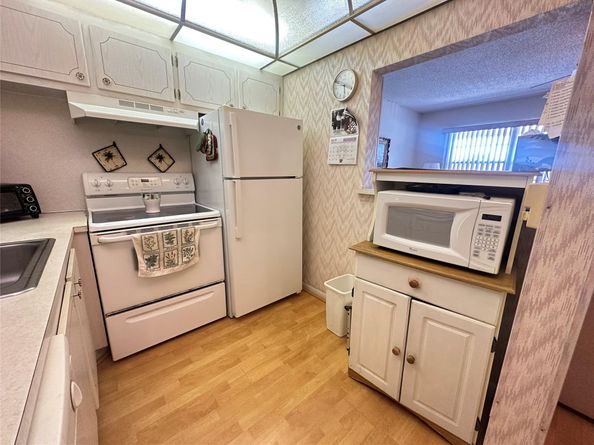 263 Farnham K 263, Deerfield Beach FL 33442