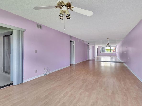 7650 Tahiti Lane 102, Lake Worth FL 33467