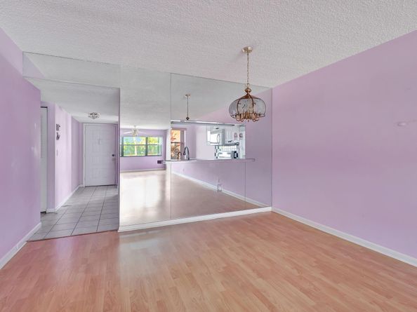 7650 Tahiti Lane 102, Lake Worth FL 33467