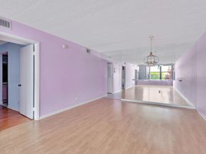 7650 Tahiti Lane 102, Lake Worth FL 33467