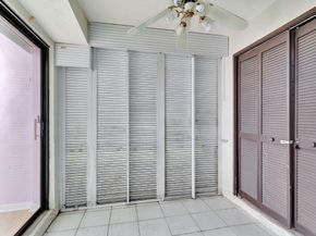 7650 Tahiti Lane 102, Lake Worth FL 33467