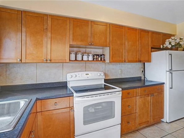 160 NE 8th Ave 4A, Hallandale Beach FL 33009