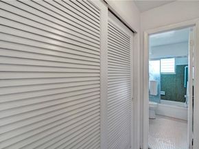 160 NE 8th Ave 4A, Hallandale Beach FL 33009