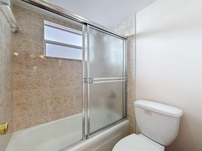 4270 NW 40th St 205, Lauderdale Lakes FL 33319
