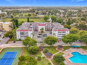 4270 NW 40th St 205, Lauderdale Lakes FL 33319