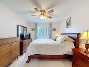 4270 NW 40th St 205, Lauderdale Lakes FL 33319