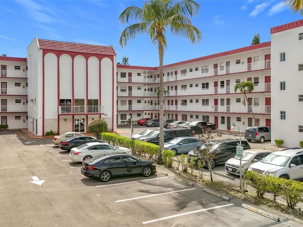 4270 NW 40th St 205, Lauderdale Lakes FL 33319