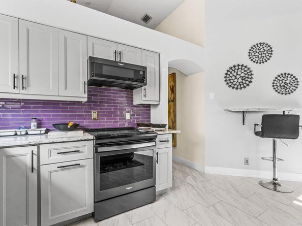 9023 Baybury Lane, West Palm Beach FL 33411