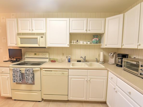 15 Southport Lane E, Boynton Beach FL 33436