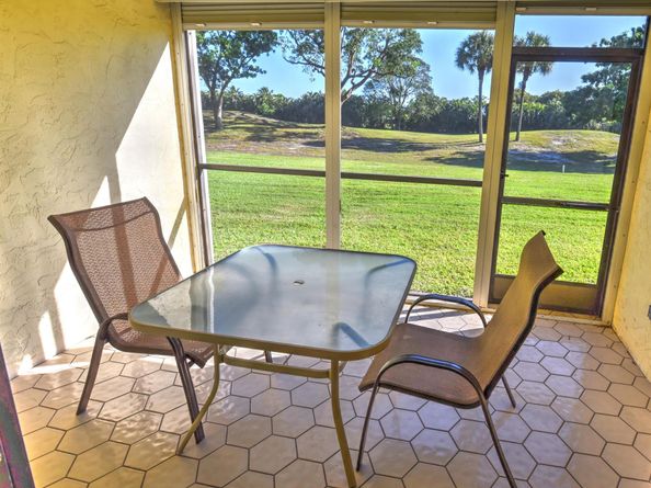 15 Southport Lane E, Boynton Beach FL 33436