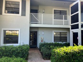 15 Southport Lane
