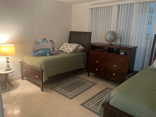 1333 E Hallandale Beach Blvd 401, Hallandale Beach FL 33009