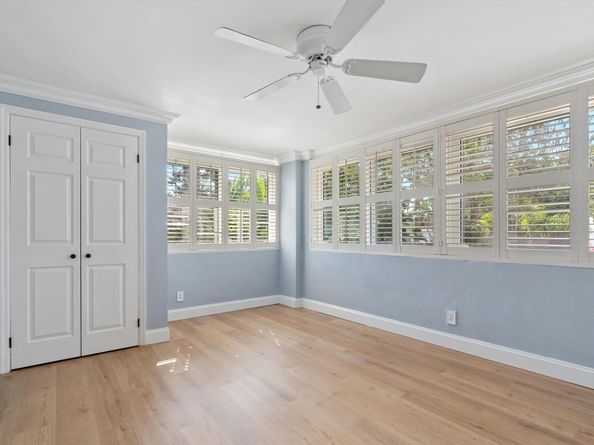 1807 NE 8th St, Fort Lauderdale FL 33304