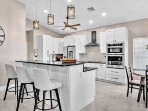9989 Torino Drive, Lake Worth FL 33467