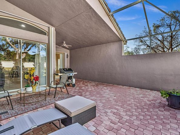 9989 Torino Drive, Lake Worth FL 33467