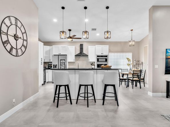 9989 Torino Drive, Lake Worth FL 33467